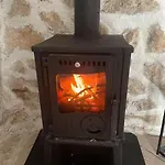 House With Lovely Terrace 10 Min Drive From The Sea Vikendica *