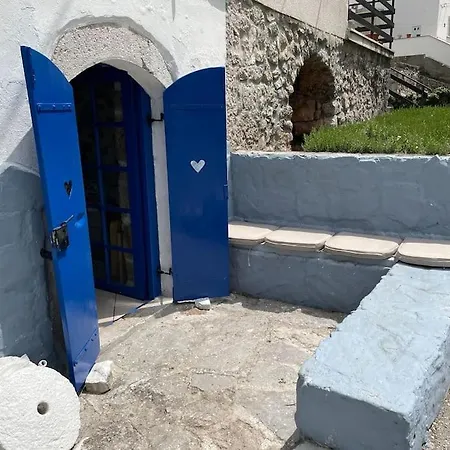 House With Lovely Terrace 10 Min Drive From The Sea Vrbnik (Primorje-Gorski Kotar)