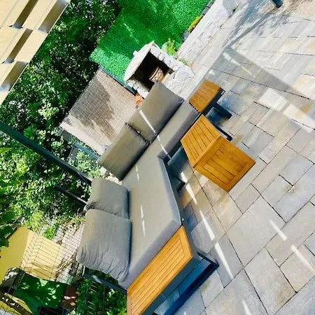 Krk Central Stone House *